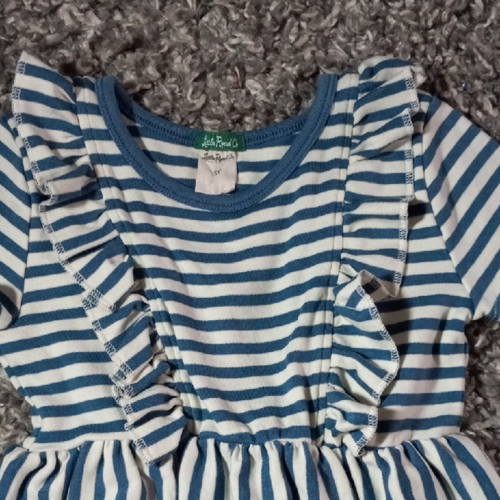 Kids Striped Blue Kids Top with Ruffles Size 5 Girl - Picture 3 of 6